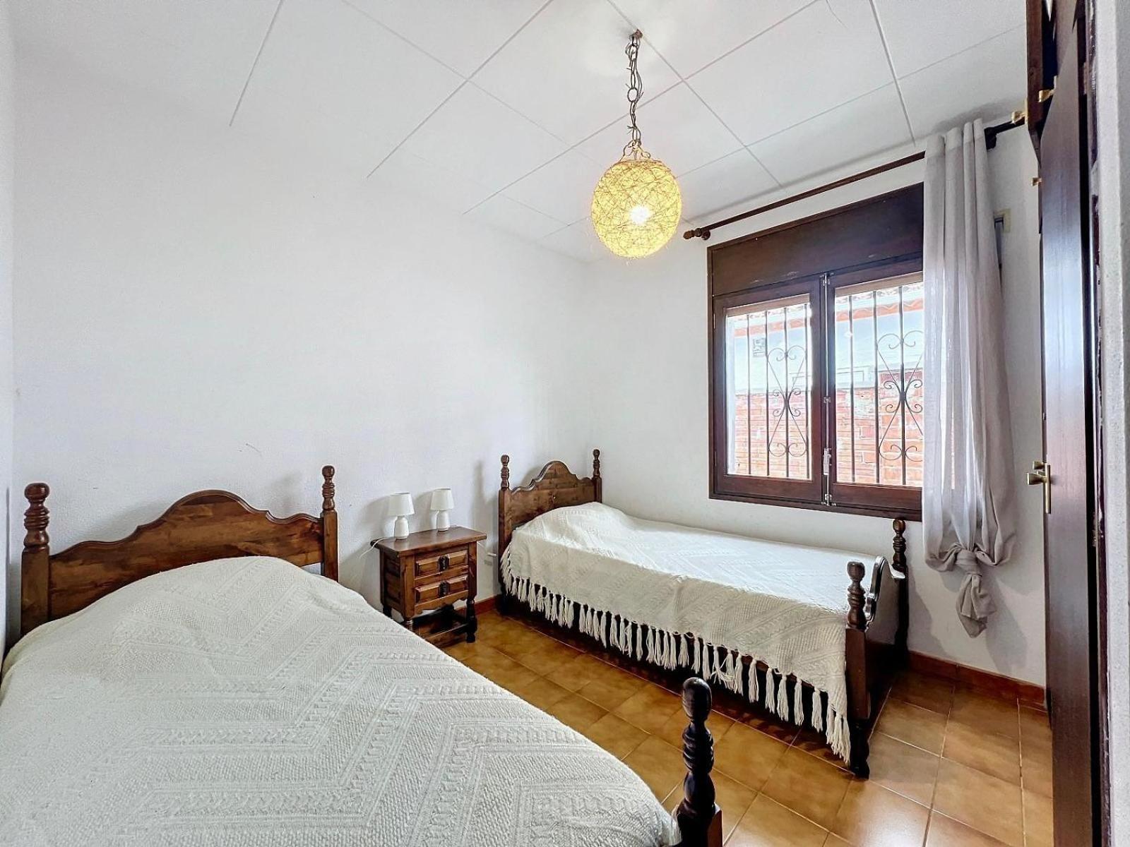 Requesens Villa เอมปูเรียบราบา ภายนอก รูปภาพ